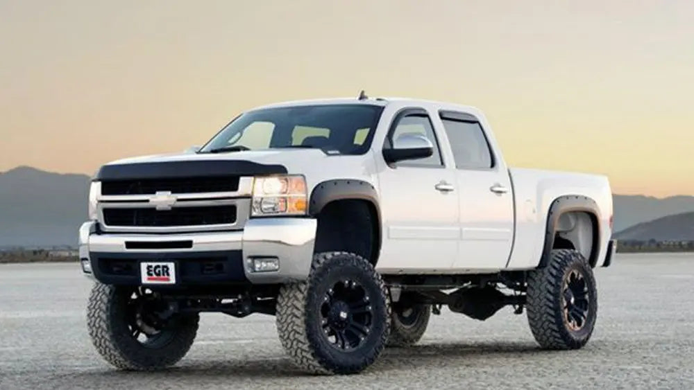 Choosing Fender Flares for Lifted Trucks