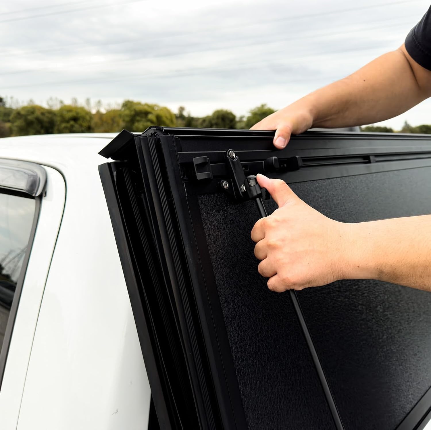 Hard Tri-Fold Flip up Truck Bed Tonneau Cover Compatible with 2022-2026 Toyota Tundra 5.5ft Box | Flush Aluminium Panels